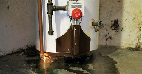 Water Heater Leaking From Side Pipe: Causes, Solutions, And。